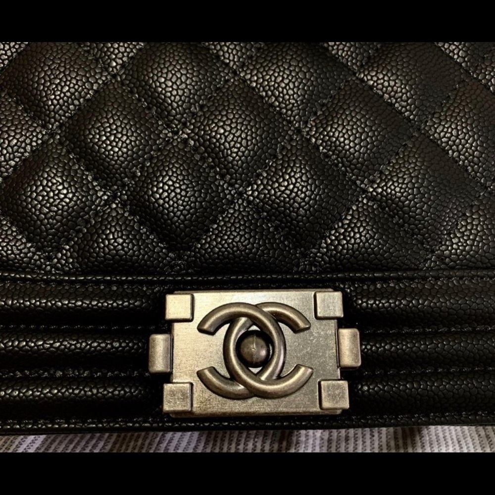 Black crossbody